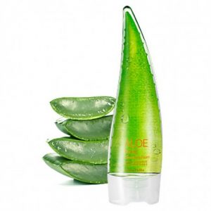 holika holika aloe facial cleansing foam mitrinošas putas sejas attīrīšanai ar alvejas ekstraktu