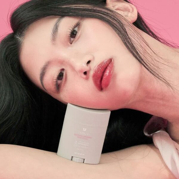 Inout Smooth Mineral Sun Stick 26g 3 Min